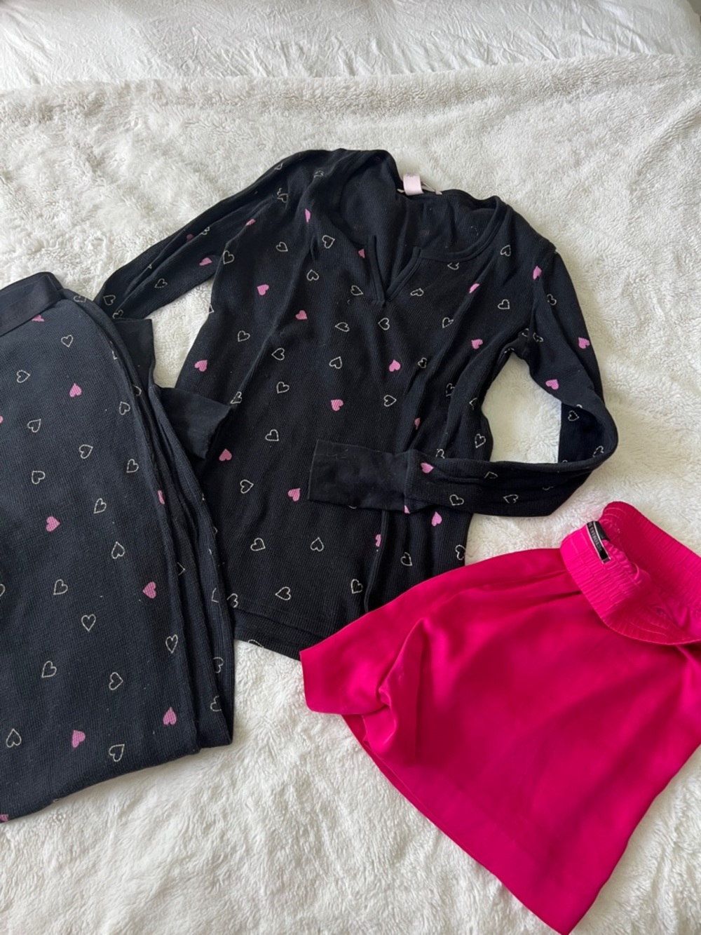 Victoria's Secret Black Knit Heart Set with Pink Accent and lounge pink shorts